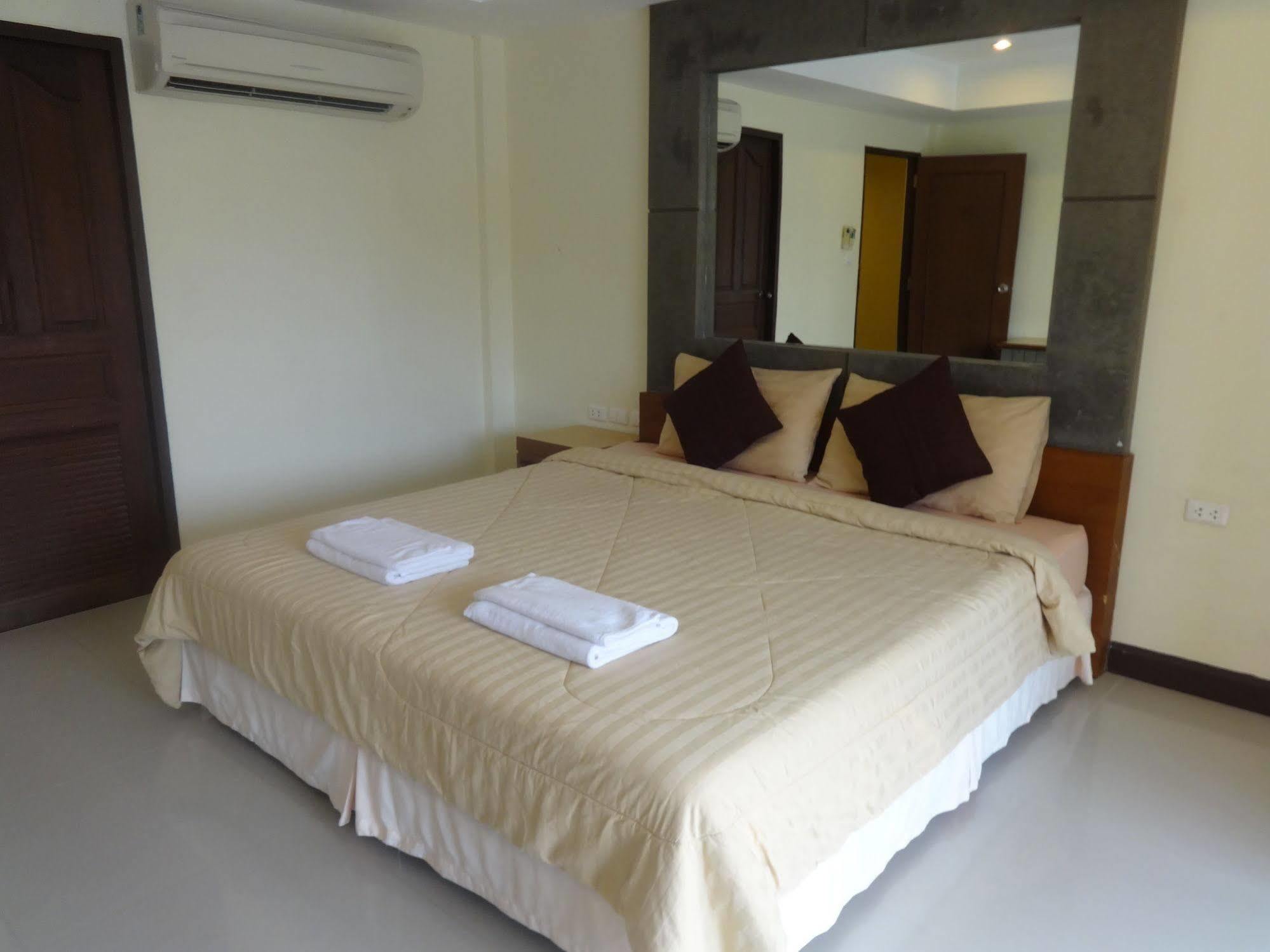 Pornthep Hotel 2 Ban Khlong Haeng Eksteriør billede